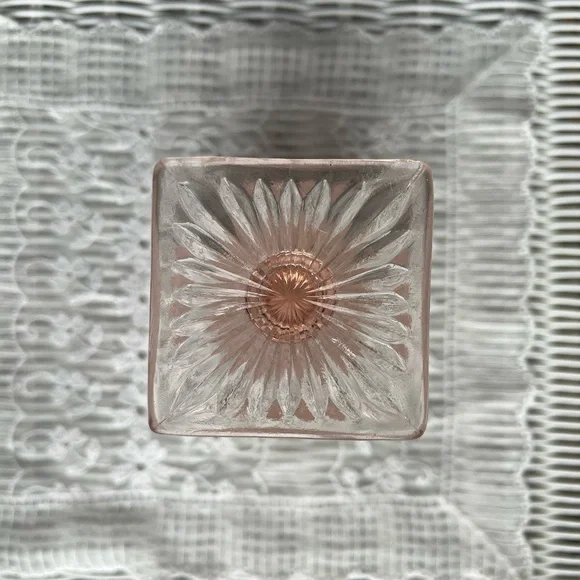 Miss America Anchor Hocking Pink Depression Footed Glass Goblet - Picture 3 of 3